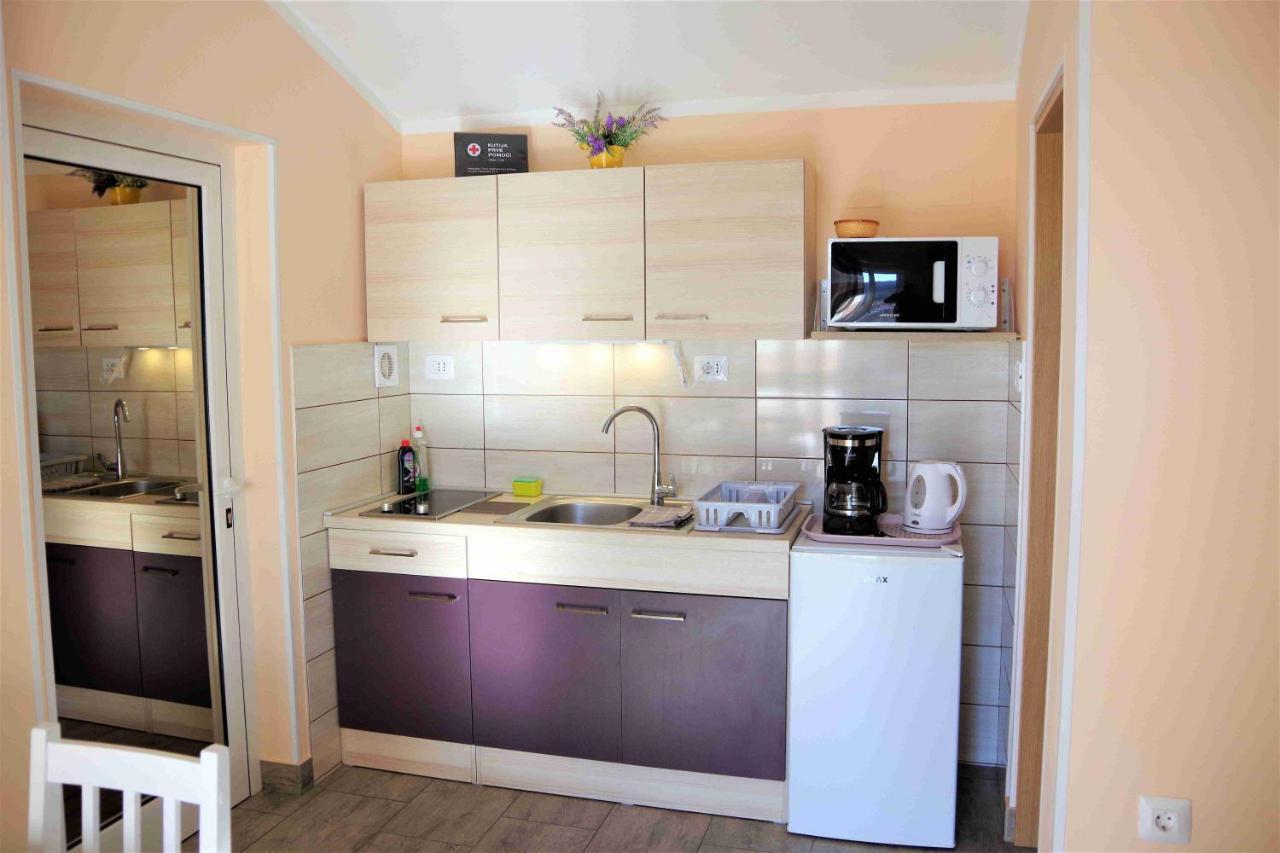 Apartamento Lukovo Panorama Exterior foto